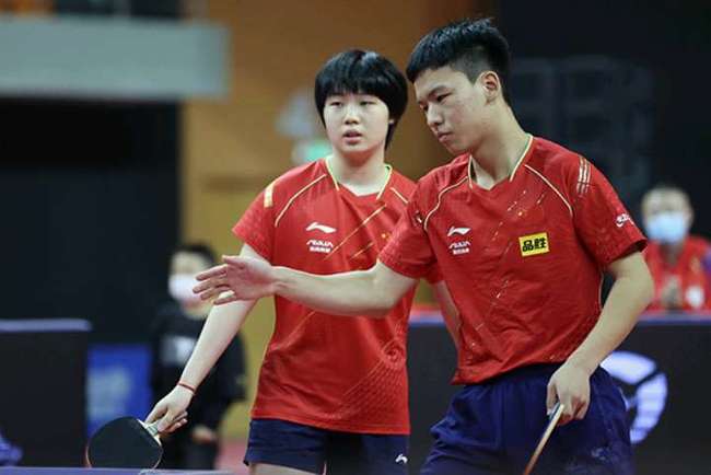 让约基奇更 让约基奇更